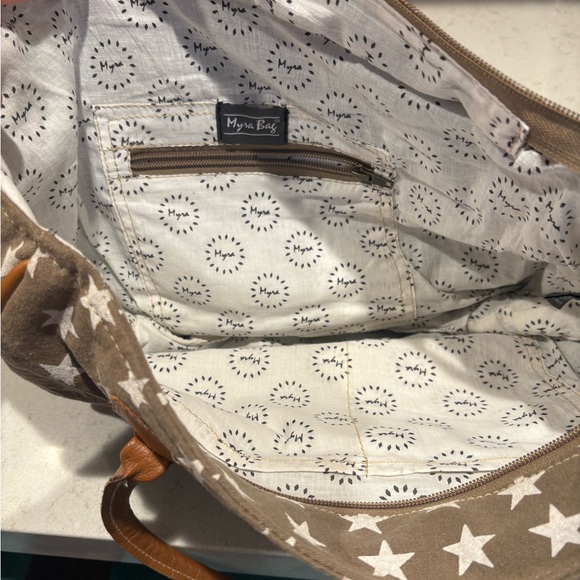 Myra Bag - Picture 3 of 6